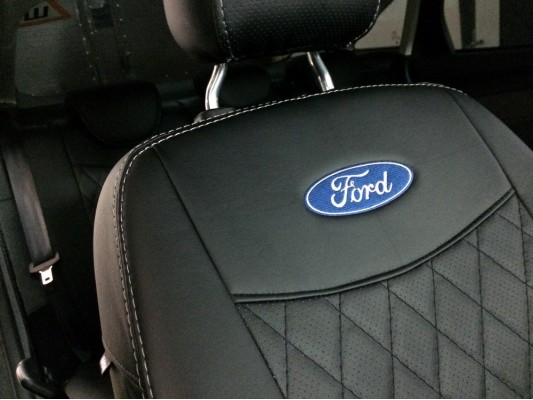 Авточехлы на Ford Focus 3 рестайлинг