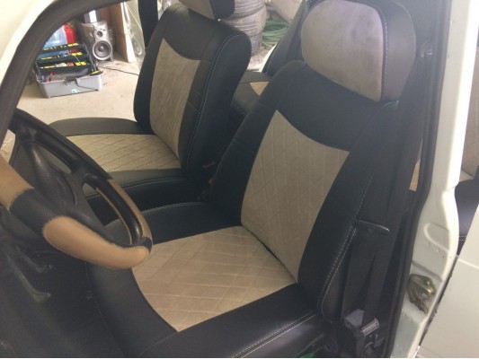 Авточехлы на Lada ВАЗ 2105 Авточехлы на Lada ВАЗ 2105