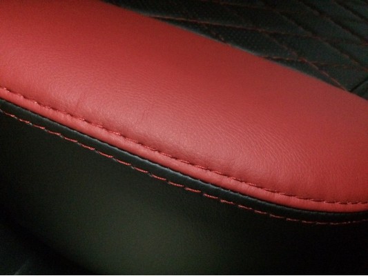 Авточехлы на Nissan Juke