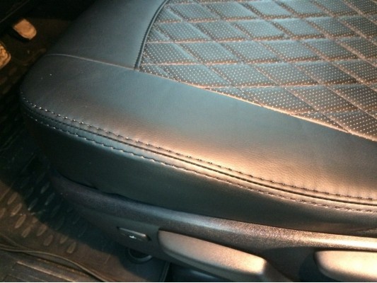 Авточехлы на Toyota Land Cruiser Prado 150