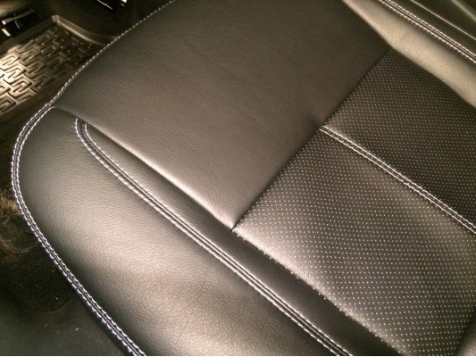 У вас другая модель авто? Каркасные авточехлы пошить сможем!