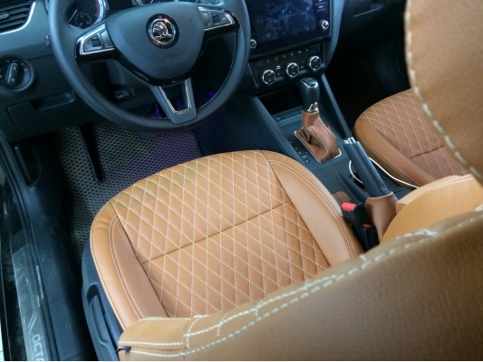 У вас другая модель авто? Каркасные авточехлы пошить сможем!