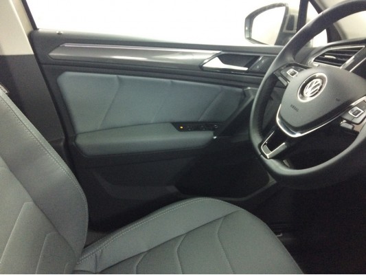 Перетяжка дверных карт Перетяжка дверных карт